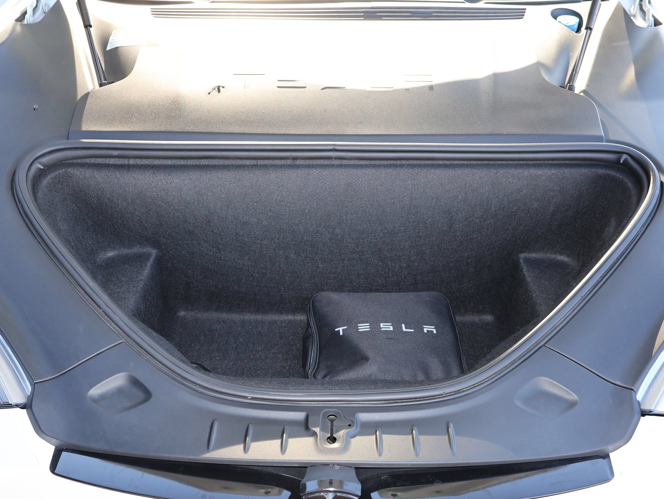 Used 2018 Tesla Model S P100D AWD/4WD image 30