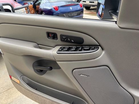 Used 2005 Chevrolet Silverado 3500 LT w/ Heavy-Duty Power Package image 55