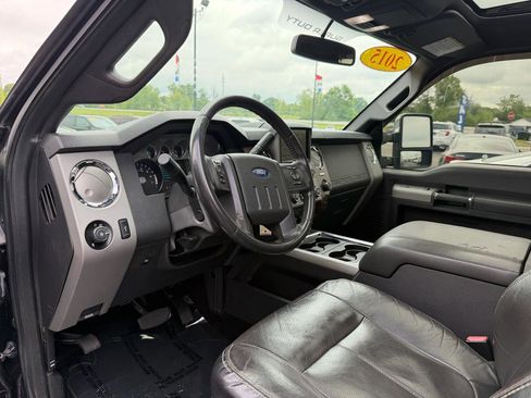Used 2015 Ford F250 Lariat w/ Lariat Ultimate Package AWD/4WD image 13