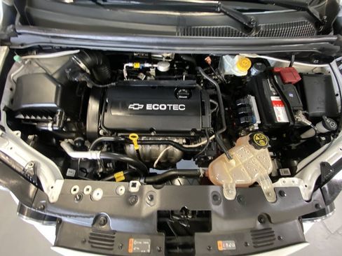 Used 2014 Chevrolet Sonic LT FWD image 23