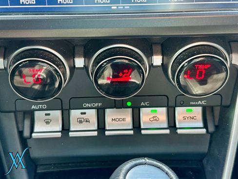 Used 2025 Toyota GR86 Premium w/ ALL Weather Mat Package (TMS) RWD image 25