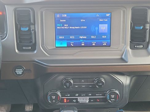 Used 2023 Ford Bronco Outer Banks AWD/4WD image 25
