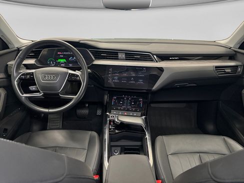 Used 2021 Audi e-tron Premium w/ Convenience Plus Package AWD/4WD image 18