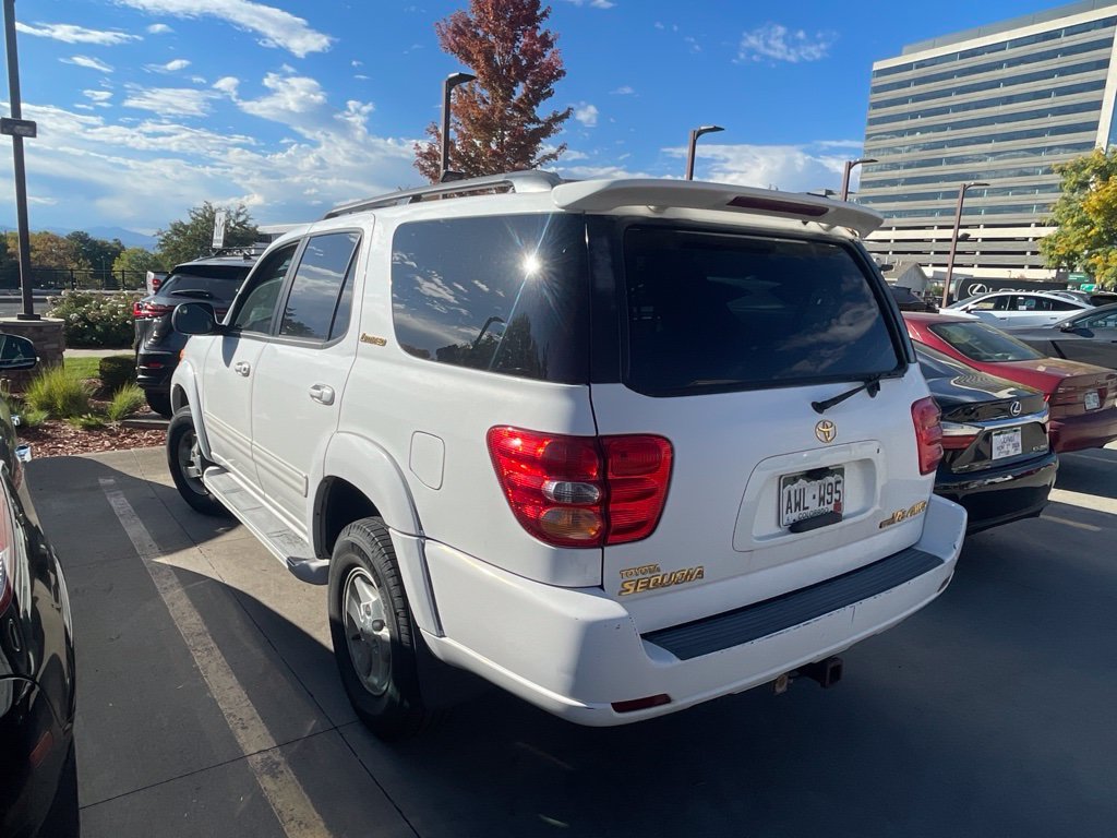 Used 2001 Toyota Sequoia Limited AWD/4WD image 3