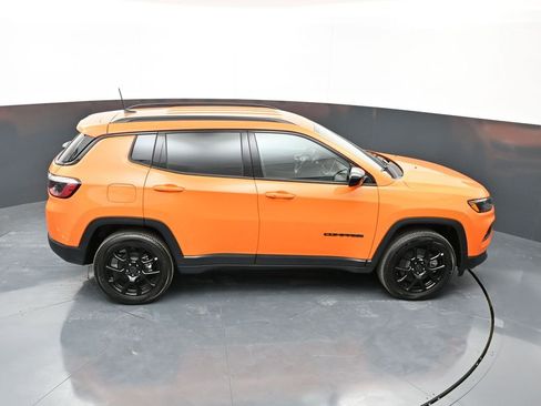 New 2026 Jeep Compass Latitude AWD/4WD image 29