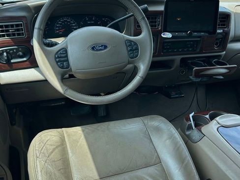 Used 2004 Ford Excursion Limited AWD/4WD image 5