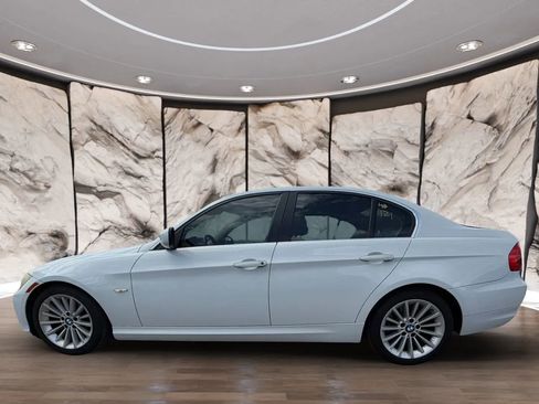 Used 2011 BMW 335i Sedan image 5