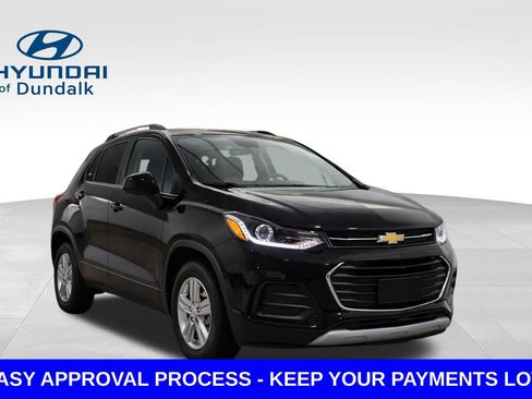 Used 2021 Chevrolet Trax LT image 3