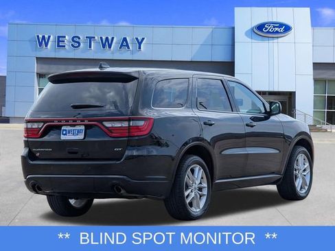 Used 2023 Dodge Durango GT image 3