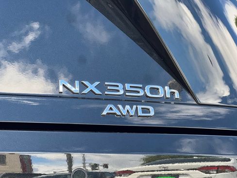 Used 2025 Lexus NX 350h AWD w/ Accessory Package (K3) image 10
