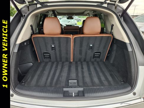 Used 2023 Acura MDX SH-AWD w/ Technology Package image 21