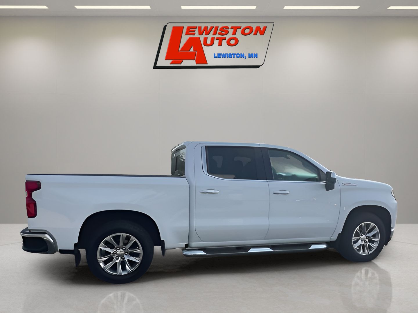 Certified 2022 Chevrolet Silverado 1500 LTZ AWD/4WD image 9