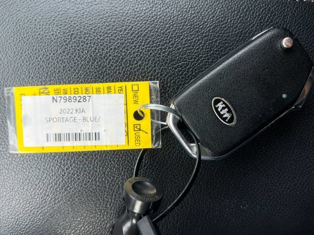 Used 2022 Kia Sportage LX FWD image 41