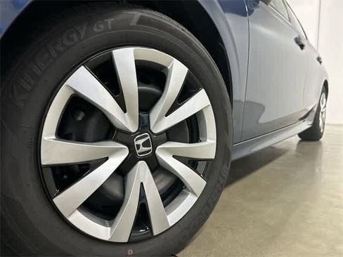 Certified 2026 Honda Civic LX image 28