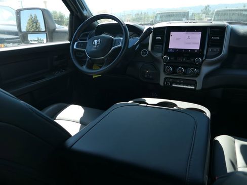 New 2026 RAM 3500 Tradesman w/ Chrome Appearance Group A AWD/4WD image 23