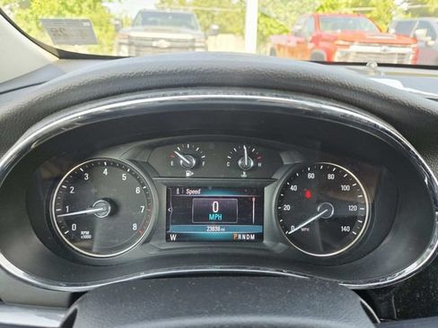 Used 2022 Buick Encore Preferred w/ Safety Package AWD/4WD image 18