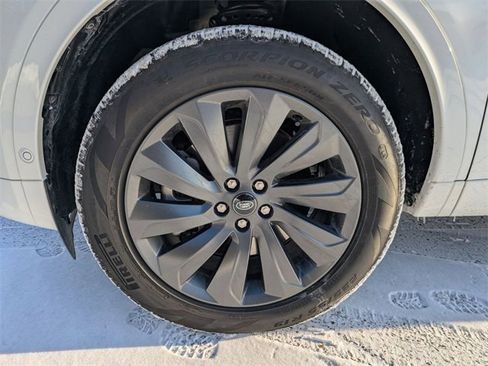 Used 2025 Land Rover Discovery Sport S image 21