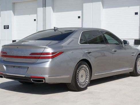 Used 2020 Genesis G90 3.3T Premium RWD image 14