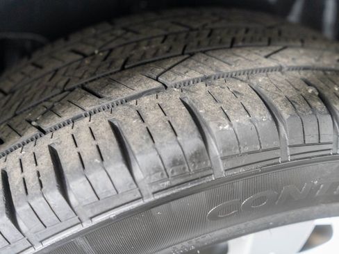 Used 2011 Mercedes-Benz GLK 350 4MATIC image 31