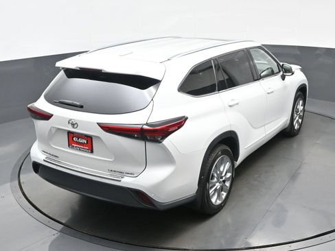 Used 2022 Toyota Highlander Limited AWD/4WD image 42