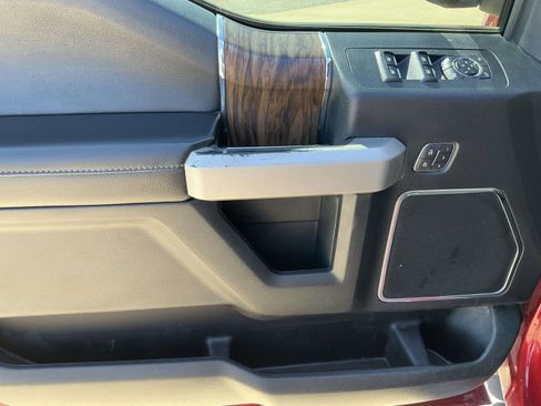 Used 2018 Ford F150 Lariat image 12