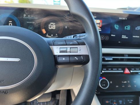 Used 2025 Hyundai Tucson SEL image 33