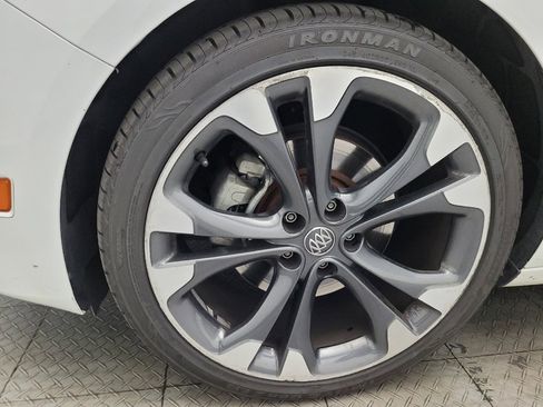 Used 2018 Buick Cascada Premium image 31