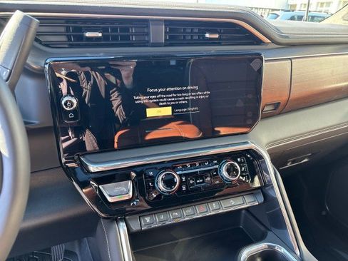 New 2026 GMC Sierra 2500 Denali Ultimate image 21