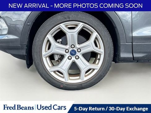 Used 2019 Ford Escape Titanium AWD/4WD image 11