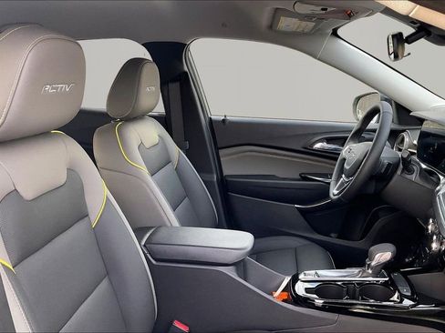 New 2026 Chevrolet Trax ACTIV image 13