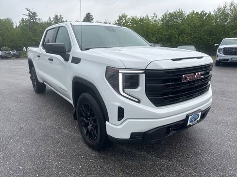Used 2024 GMC Sierra 1500 Pro w/ Graphite Edition AWD/4WD image 9