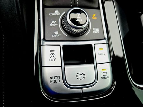 Used 2022 Kia Telluride SX w/ SX Prestige Package AWD/4WD image 22