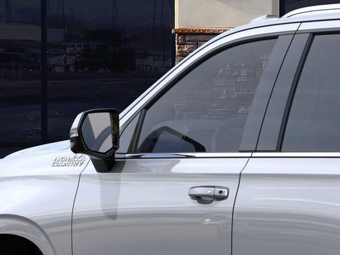 New 2026 Chevrolet Tahoe High Country image 36