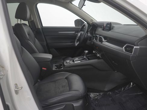 Used 2020 MAZDA CX-5 Touring image 11