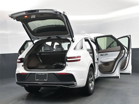 New 2026 Genesis GV70 2.5T Advanced image 29