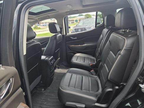 Used 2021 GMC Acadia Denali w/ Denali Ultimate Package AWD/4WD image 21