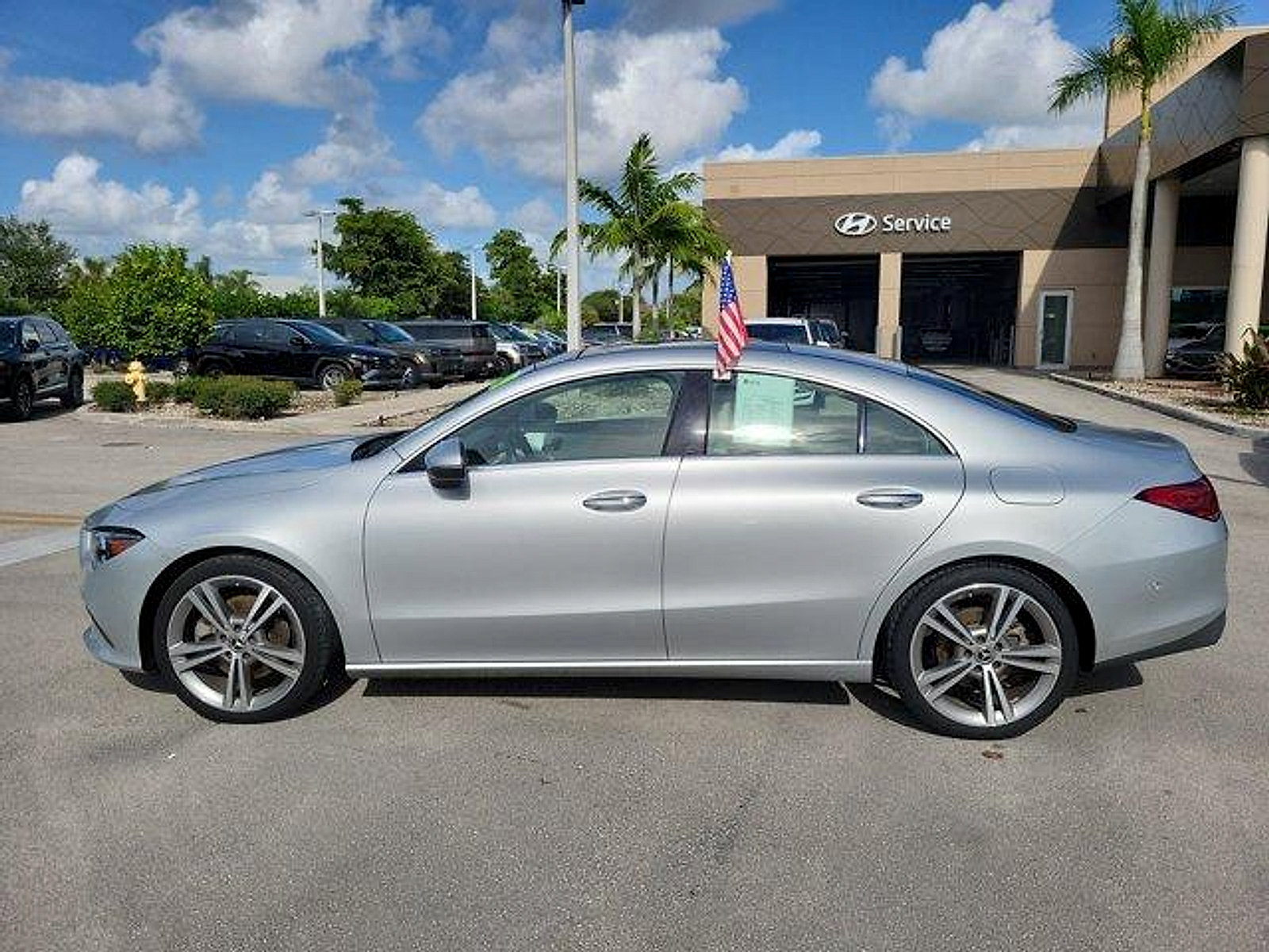 Used 2022 Mercedes-Benz CLA 250 image 8