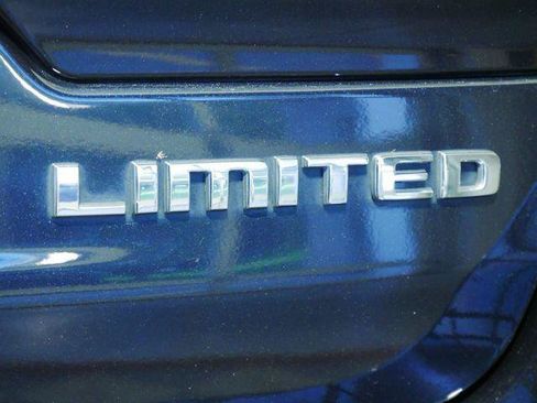 Certified 2023 Jeep Grand Cherokee Limited w/ Trailer Tow Prep Group (B) AWD/4WD image 10