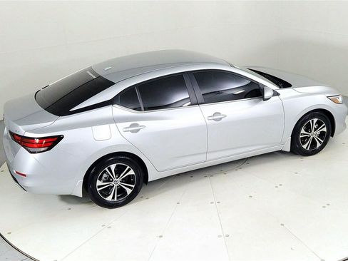 Used 2022 Nissan Sentra SV image 41