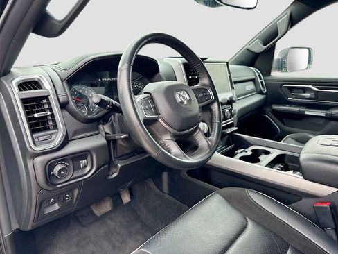 Used 2023 RAM 1500 Laramie AWD/4WD image 11