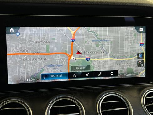 Certified 2022 Mercedes-Benz E 350 Sedan image 6