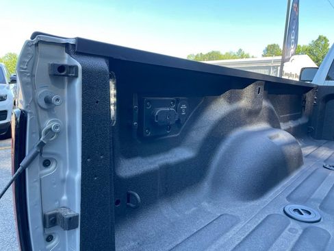 New 2026 RAM 3500 Tradesman AWD/4WD image 10