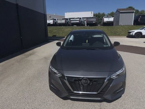 Used 2021 Nissan Sentra SR FWD image 5