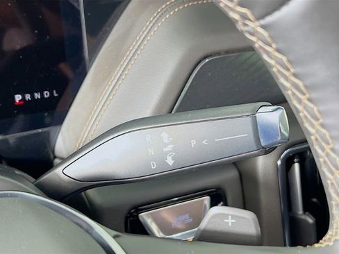 Used 2025 GMC Yukon AT4 image 15