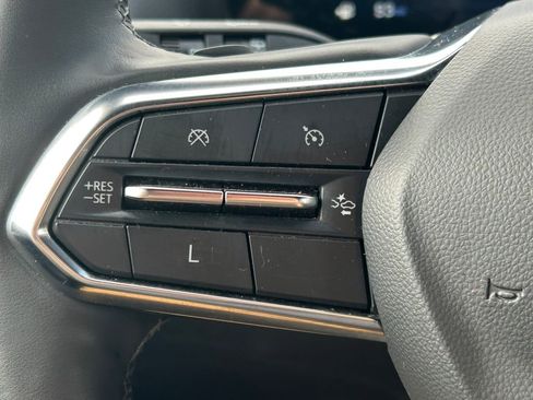 Used 2025 Chevrolet Equinox LT image 31