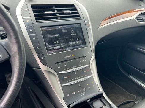 Certified 2025 Kia Telluride SX Prestige X-Pro image 17