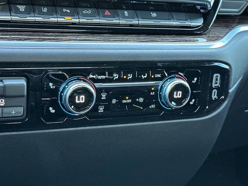 New 2026 GMC Sierra 2500 SLE w/ SLE Value Package; image 17