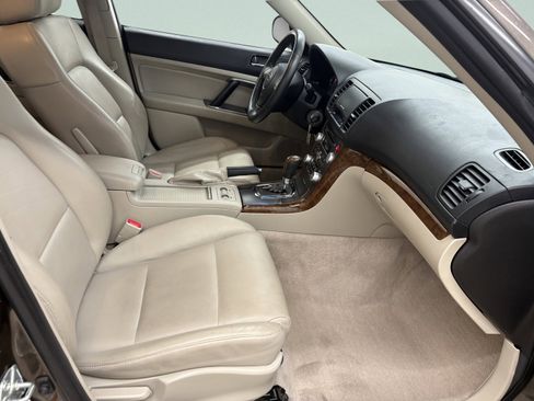 Used 2008 Subaru Legacy 2.5i Limited image 22