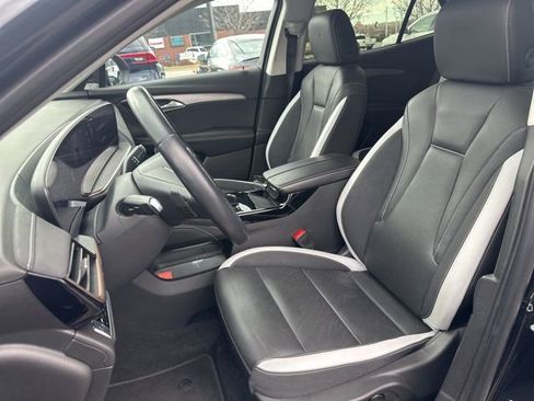Used 2024 Buick Envision Sport Touring image 13