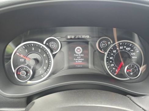 Certified 2026 RAM 2500 Big Horn AWD/4WD image 12